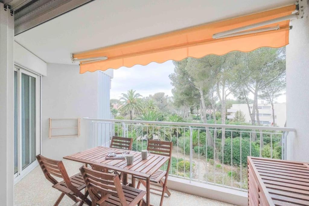 Apartmán Boreal 4 Pax Bord De Mer Saint-Raphaël Exteriér fotografie
