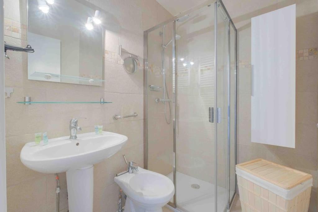 Apartmán Boreal 4 Pax Bord De Mer Saint-Raphaël Exteriér fotografie