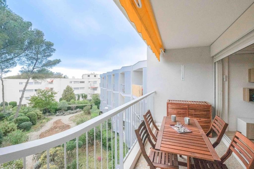 Apartmán Boreal 4 Pax Bord De Mer Saint-Raphaël Exteriér fotografie